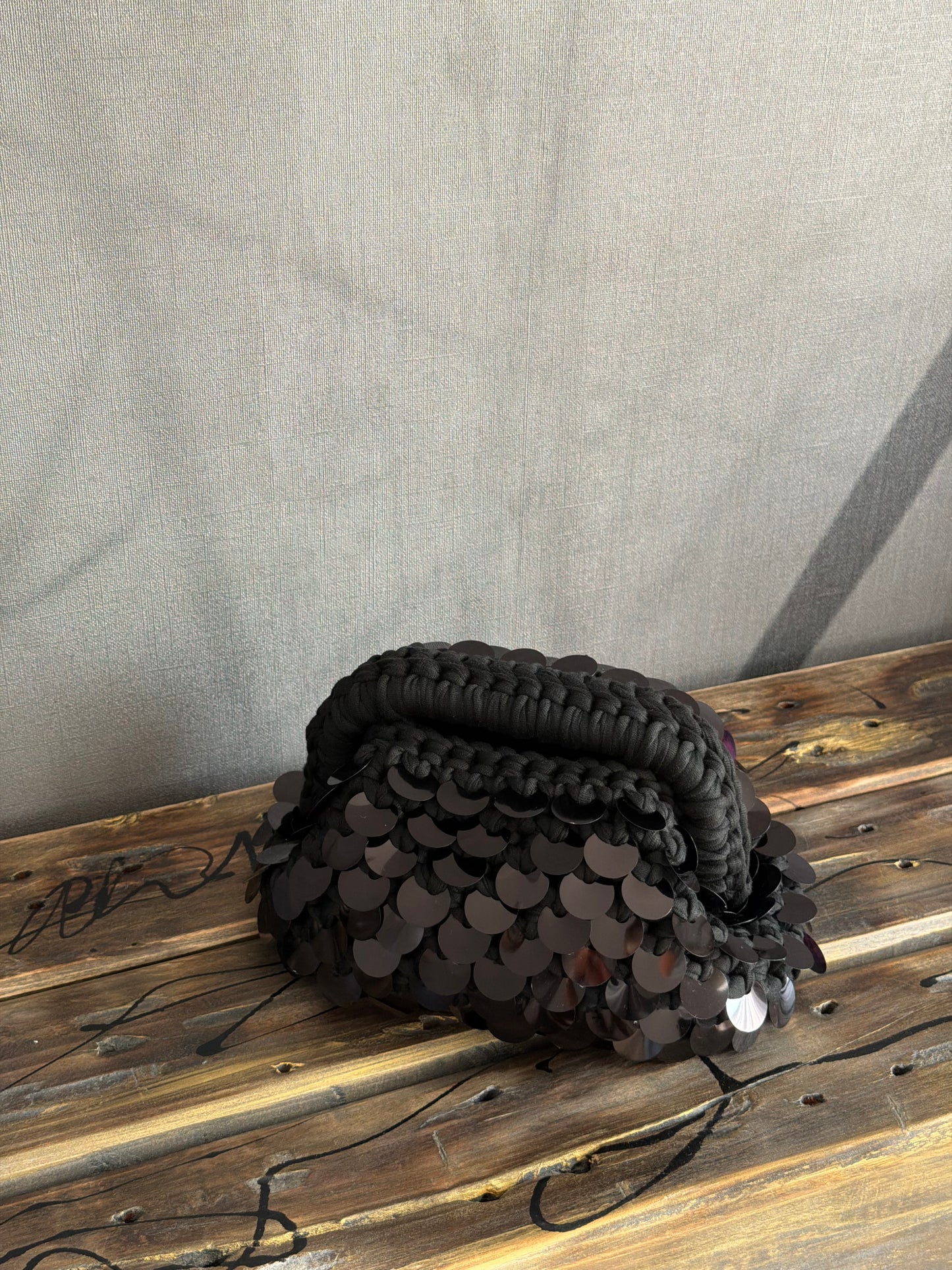 DISCO CLOUD bag mini//nera con manico