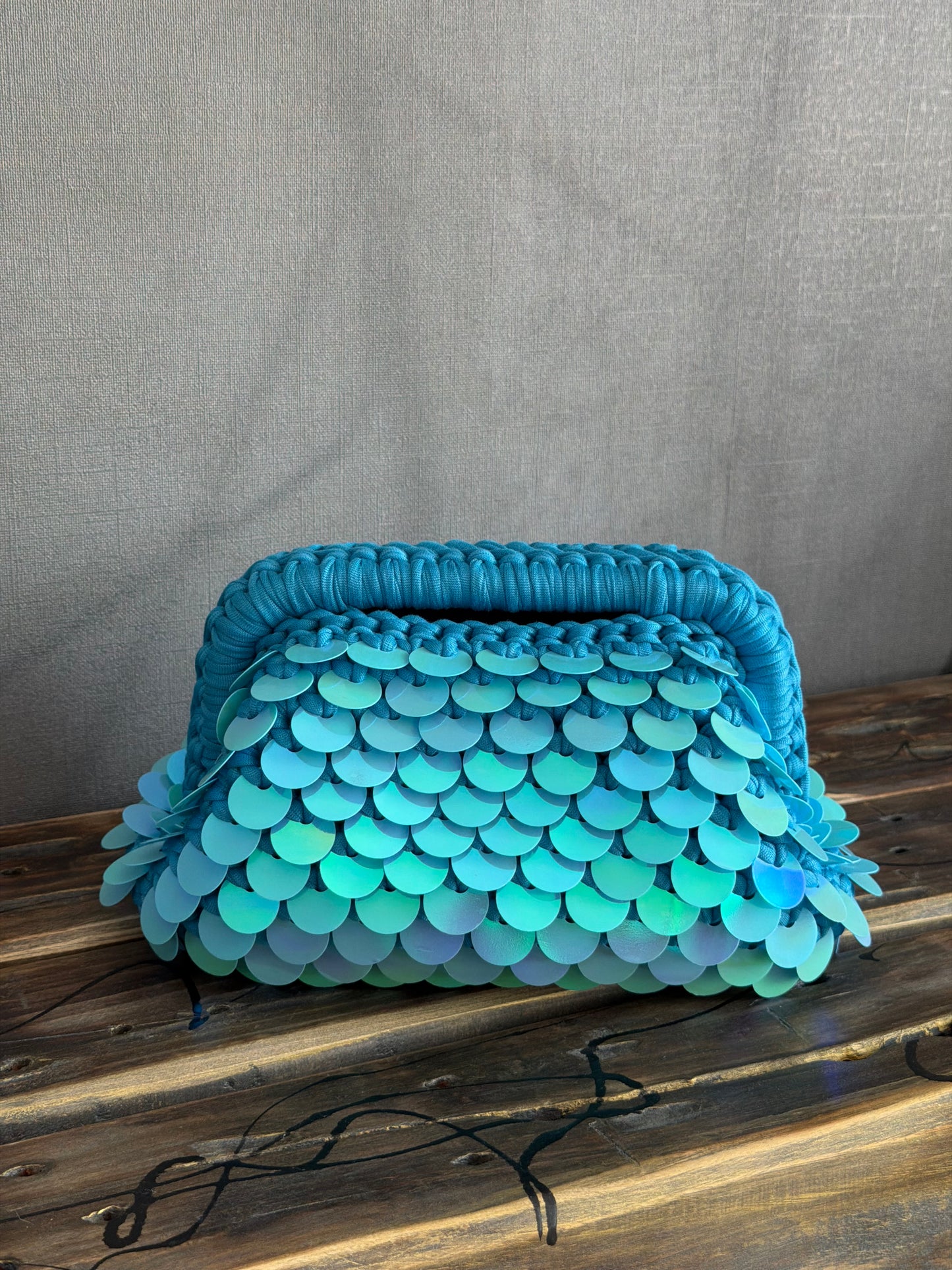 DISCO CLOUD bag standard// puffo con manico